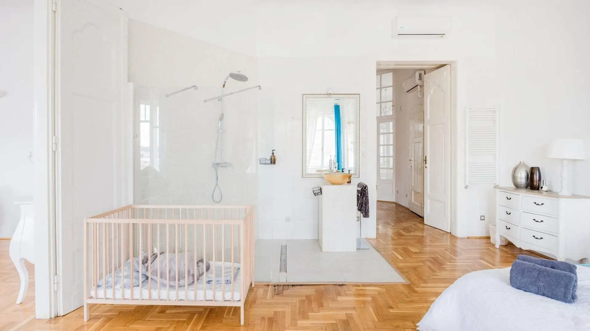 Amazing View Designer Home W/Sauna 3Min To Opera Budapest Apartment