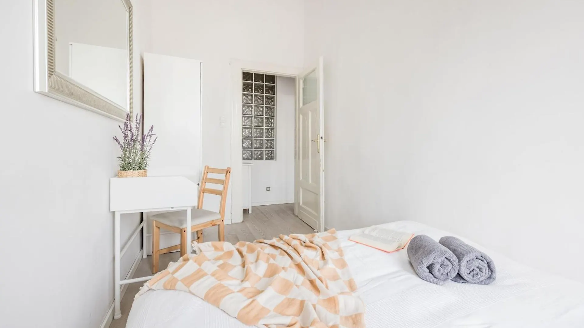 Amazing View Designer Home W/Sauna 3Min To Opera Budapest Hungary