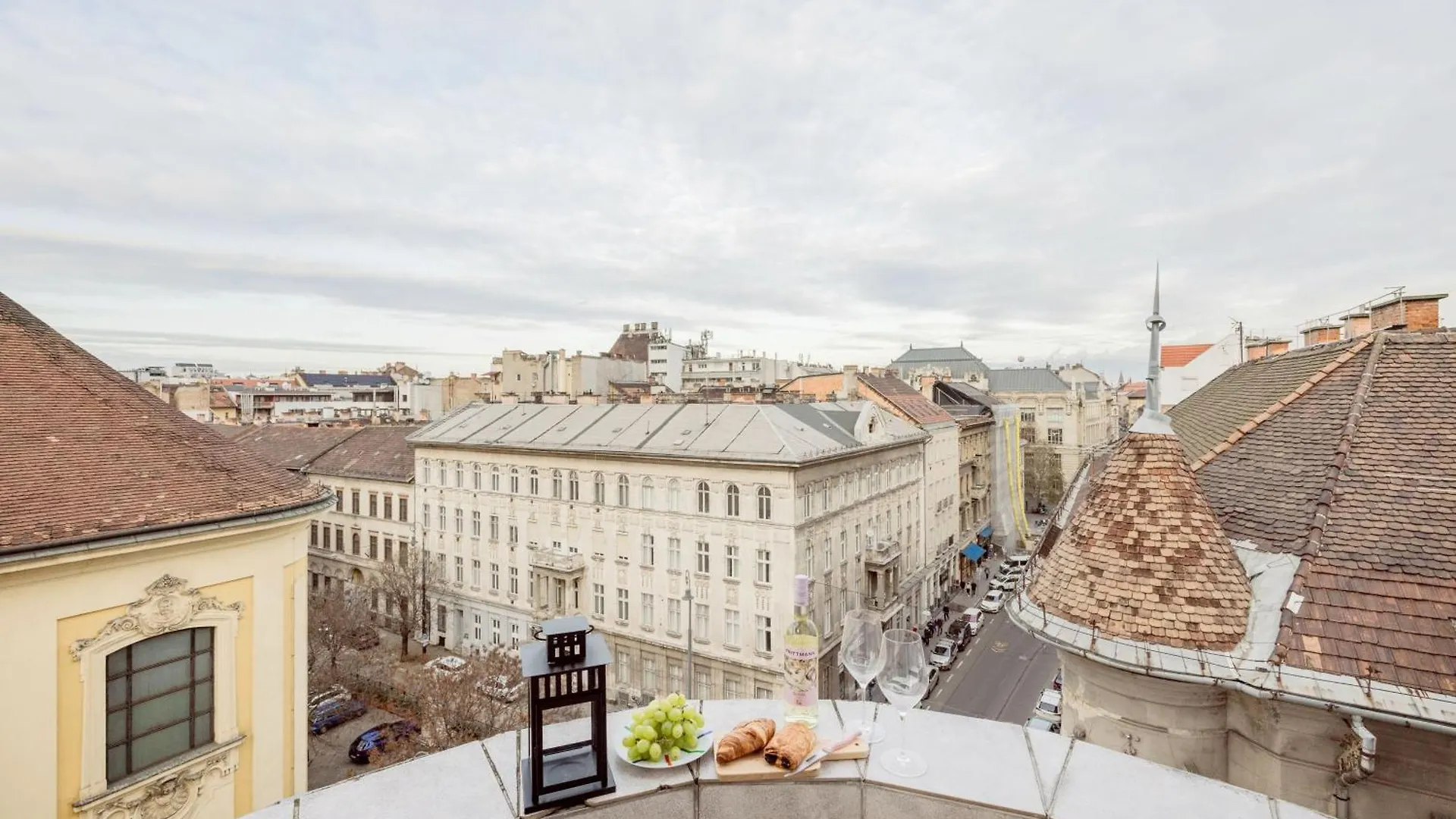 Amazing View Designer Home W/Sauna 3Min To Opera Budapest Hungary