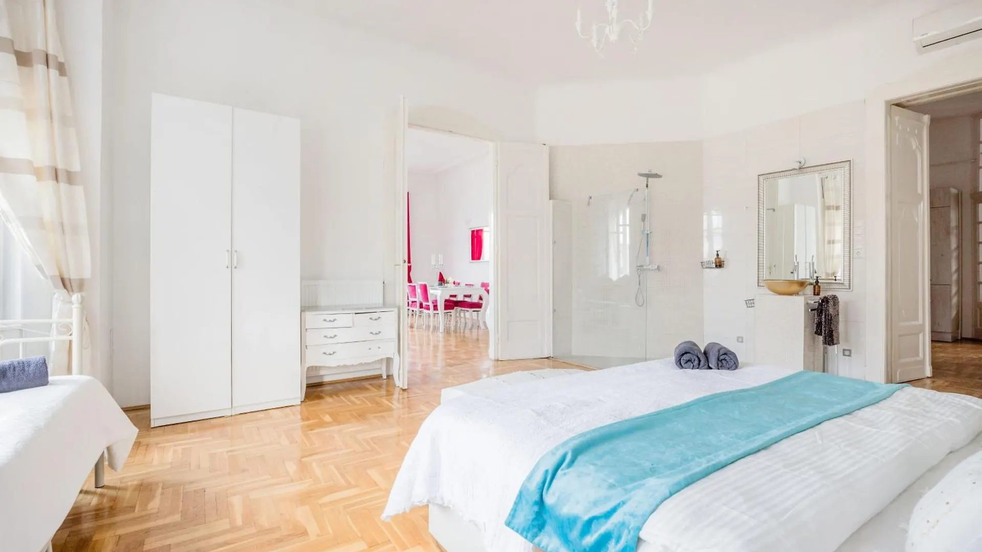 Amazing View Designer Home W/Sauna 3Min To Opera Budapest 0*,  Hungary